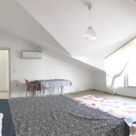 Apartment Central House With Stunning Terrace 3 Br